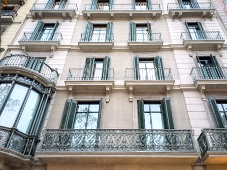 Rehabilitación de moldura para balcones